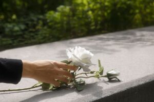 Kwiaty Sztuczne Na Cmentarz