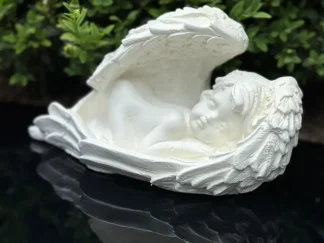 Anioł śpiący figura 012